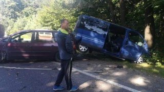 На Яворівщині у ДТП загинув водій мікроавтобуса