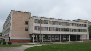 Директора однієї із шкіл Львівщини спіймали на хабарі у майже 5 тис грн