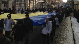 Акція "Вставай, Україно!" зібрала у Львові близько 5 тисяч учасників