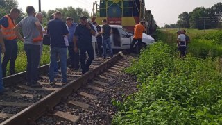 На Львівщині у ДТП з поїздом загинула водійка легковика