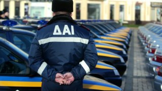 ДАІ закликає водіїв західних областей України бути пильними на дорогах через погіршення погоди