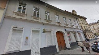 Міськрада продасть три приміщення в центрі Львова