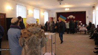 У Львові запрацювали всі виборчі дільниці