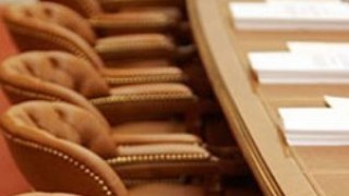 Депутати Львівської облради зірвали засідання "земельної" комісії