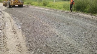 На Львівщині приступили до ремонту нових доріг