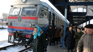 Львівська залізниця недоотримала 8,4 мільйонів за перевезення пільговиків у 2018 році