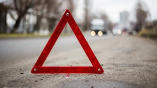 ДТП у Львові: автівка збила пішохода