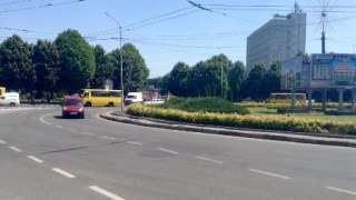 У Львові на перехресті вул. Липинського – пр.Чорновола впровадили нову схему організації дорожнього руху