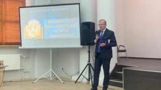 Головний освітянин Львівщини у квітні отримав понад 30 тисяч за інтенсивність праці