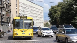 У Львові тимчасово скасували курсування трьох тролейбусів