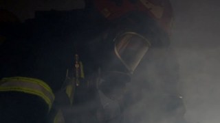 У Львові через пожежу в будинку чоловік з опіками потрапив до лікарні