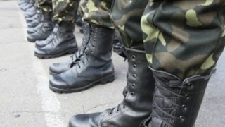 200 бійців батальйону "Львів" відправили в зону АТО з 20-ма бронежилетами і касками