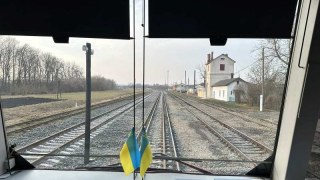 На Львівщині відкрили залізничну дільницю на кордоні з Польщею