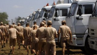 Росія вирішила завезти гуманітарний вантаж в Луганськ