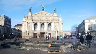 З бюджету Львова виділять майже п'ять мільйонів на сухий фонтан біля Оперного