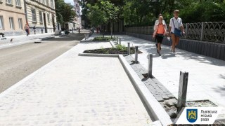 Вулицю Пекарську у Львові відкрили для транспорту