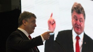 Порошенко відмовився скасувати санкції на російські соцмережі