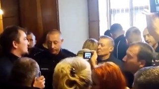 Віконський відмовився подати у відставку за вимогою протестувальників