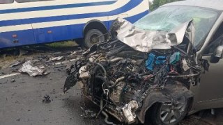 На Сколівщині у ДТП потрапила маршрутка з пасажирами: є загиблий і постраждалі
