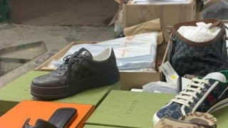У Шегинях виявили контрабанду нового взуття та одягу відомих брендів