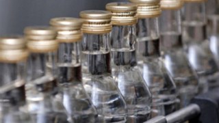 На Стрийщині податківці виявили тонну підробленого алкоголю в салоні автомобіля