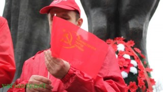 Комуніст Юрій Ткаченко назвав свободівців недоумками (ВІДЕО)
