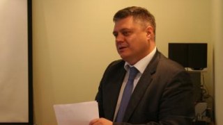 Голова штабу регіоналів на Львівщині вважає Тягнибока поганим прикладом для наслідування
