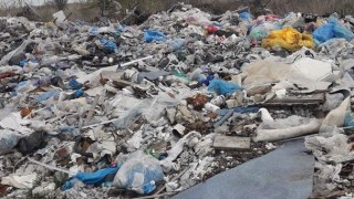 На Пустомитівщині виявили два незаконні сміттєзвалища