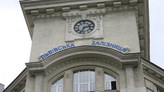 У закупівлі російських запчастин до локомотивів звинуватили інженера Львівської залізниці