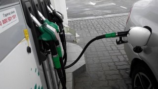 З початку року на Львівщині продаж бензину зменшився на 9%
