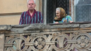 На Львівщині розпочали виплати обіцяної соціальної допомоги пенсіонерам і підприємцям