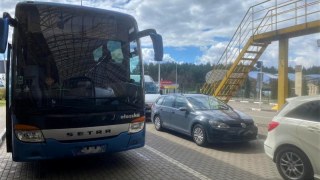 На кордоні з Польщею – черги на 105 авто та 40 пішоходів