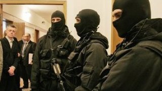 У Львові правоохоронці обшукають міськраду та БТІ через протиправне відчуження нерухомості
