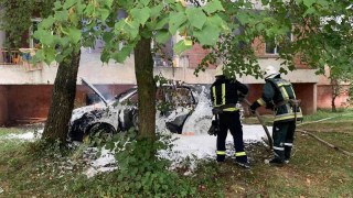 На Яворівщині вщент згоріла автівка Geely JL