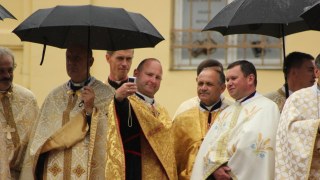 УГКЦ заборонила своїм священикам залицятися до Антихриста
