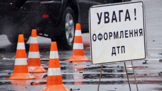На Львівщині зіткнулися два авто: постраждав один із водїв
