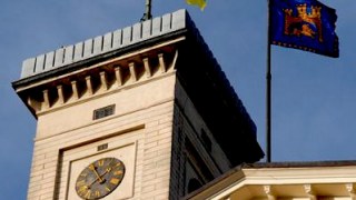 Позачергова сесія Львівської міськради відбудеться біля «тюрми на Лонцького»