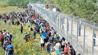 ЄС відправляє біженців до Туреччини