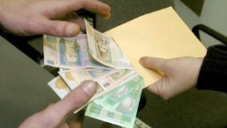 Підприємці Львівщини гасять заборгованість по зарплаті дуже повільно