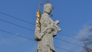 Пам'ятник чешському святому відновили у Рава-Руській