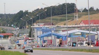 На кордоні з Польщею – черги на 775 авто