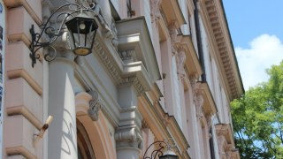 На Львівщині призупинили аварійні відключення світла