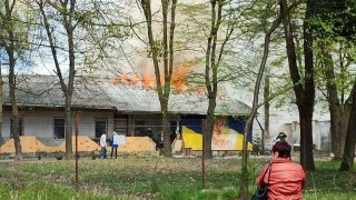 У Львові виникла пожежа на території психлікарні