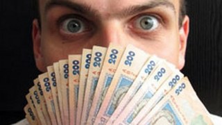 Середня зарплата у Львові за рік зменшилася на 222 грн