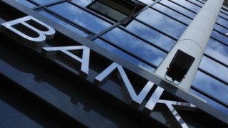 На наступному тижні українські банки працюватимуть тільки три дні через свята
