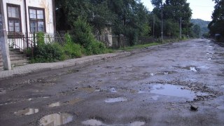 Бориславські депутати вимагають гроші на ремонт доріг в Укрнафти