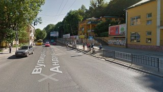 У Львові на 4 дні закриють для проїзну частину вулиці Сахарова