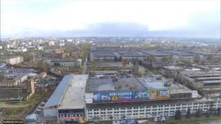 Суд заблокував продаж Укрексімбанком боргів ЛАЗу