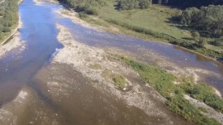 На березі річки Вирва незаконно видобували гравій