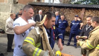 Пожежники Глинян отримали частину матеріальної допомоги від Канади